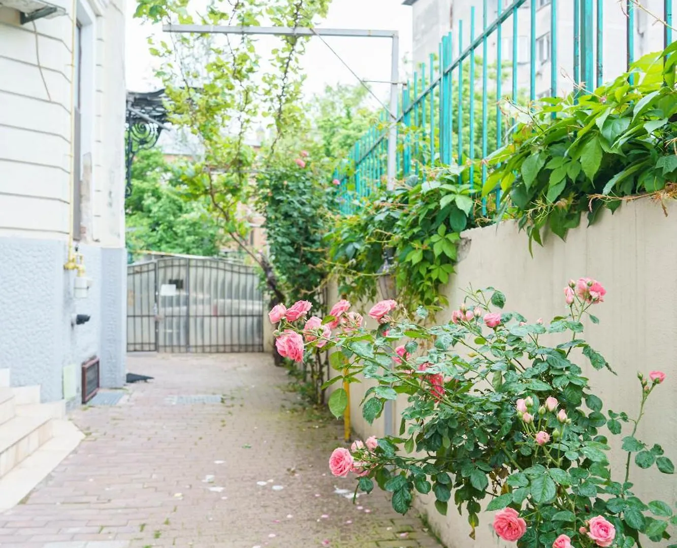 Hostel Km 0 Bucureşti 0*,